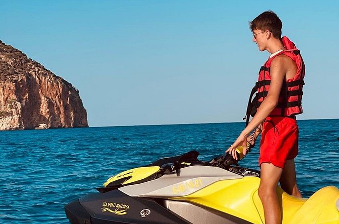 1 Hour Jet Ski Excursion to Cap Vermell from Mallorca - Logistics that matter: meeting point, small group, and what to bring