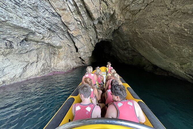 1 Hour of Adrenaline and Speedboat adventure in Alcúdia - Safety and comfort: what the crew does right