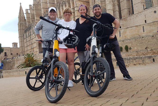 2 Hours E-Bike Tour in Palma - Reial Covent de Sant Francesc and La Iglesia de Monti-sion