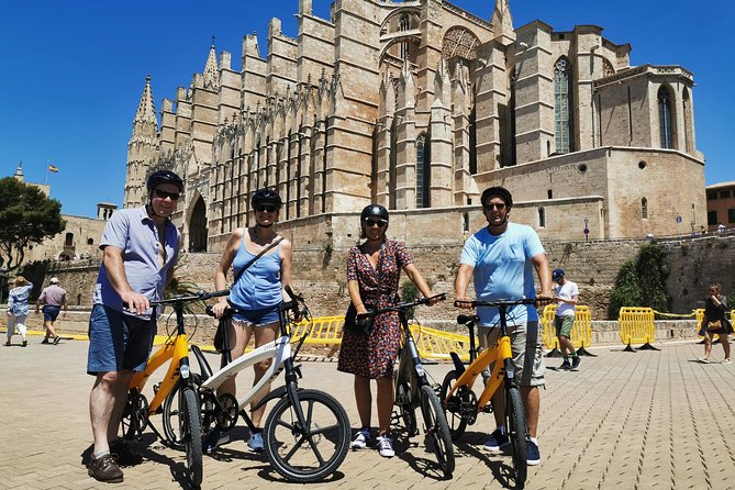 2 Hours E-Bike Tour in Palma - Monestir De Santa Clara: Fast Views and a Small Treat