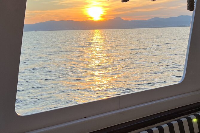 3-hour boat trip at sunset in the bay of Palma - Cala Blava swim stop: snorkeling gear, but visibility can vary