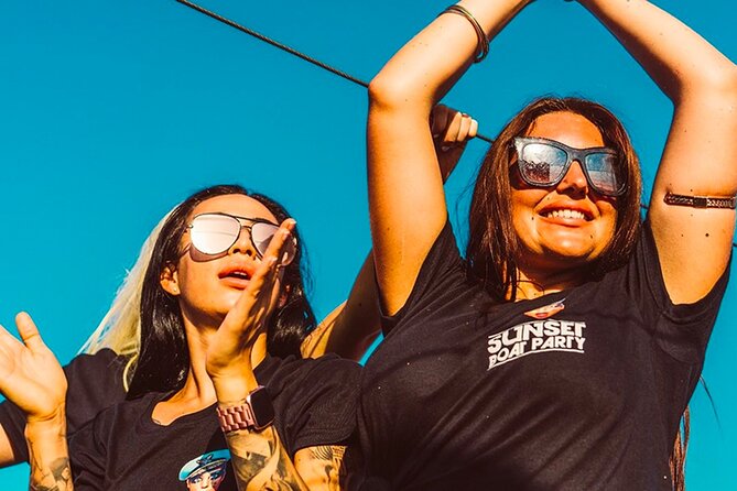 3 Hours Boat Party with 2 Live DJs in Mallorca - After the Boat: How the Night Spot Connection Works