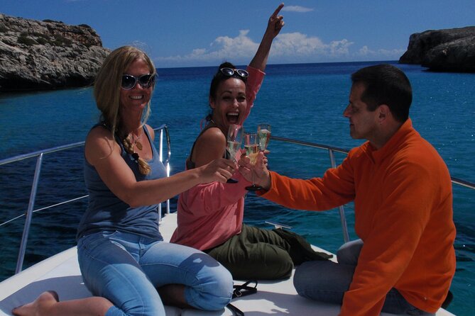 6-Hour Private Tour through the Most Beautiful Coves of Mallorca - From Porto Cristo dock time to your first swim break