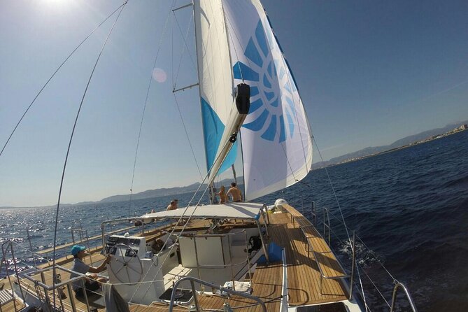 Adult Only Sunset Catamaran Palma bay - Included extras that shape the day (and what’s not)