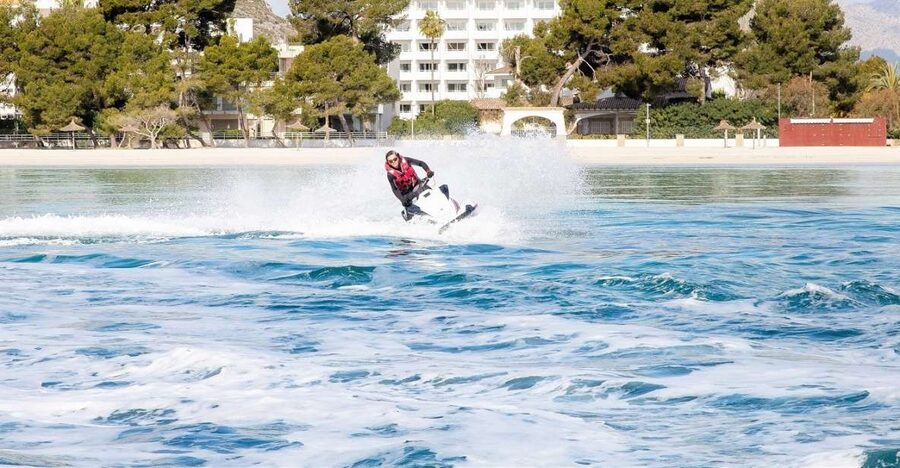 Alcudia: 30-Minute Jet Ski Adventure for Beginners & Photos - The Instructor Intro: What It Teaches You