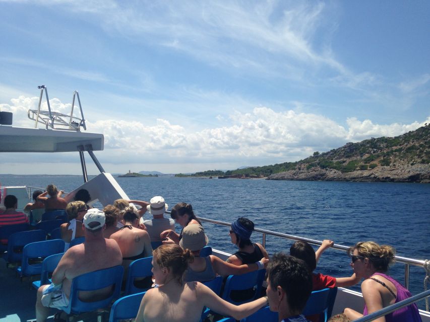 Alcudia: Boat Trip to Coll Baix - Glass-Bottom Reality Check: Windows vs a True Clear Floor