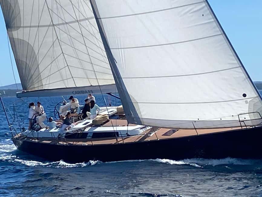 Alcúdia, Mallorca: Half Day Sailing Trip - Meet the Yacht: Space, Setup, and the 30m Mast Photo Moment