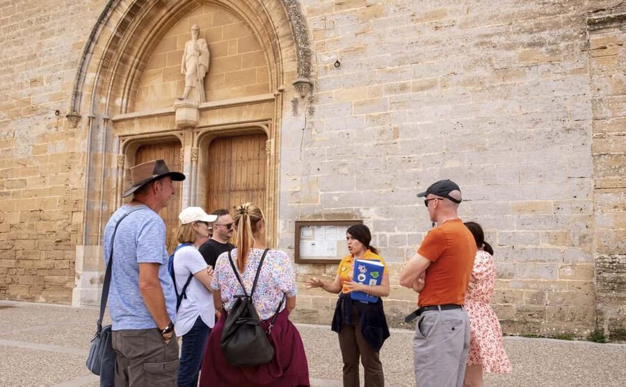 Alcudia Old Town Private Tour - Medieval walls and the church area: seeing the town’s spine