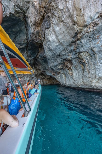 Alcudia: Pirate Cave, Parc Natural & Snorkel - Alcúdia pickup and the 3-hour pace you should expect