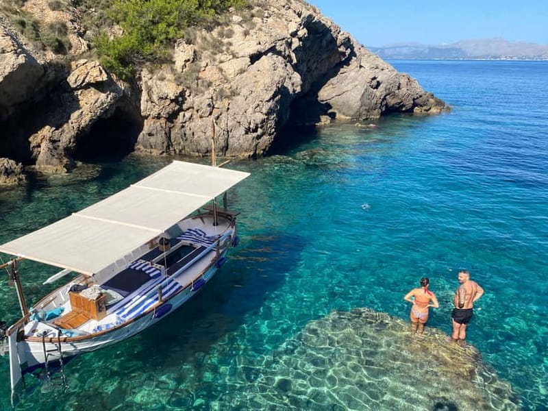 Alcudia, Private Tour: Scenic 2.5-Hour Boat Tour - What to Bring So You Actually Enjoy the Water
