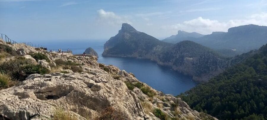 Alcudia: Quad Sightseeing Tour with Viewpoint and Beach - Key Points at a Glance
