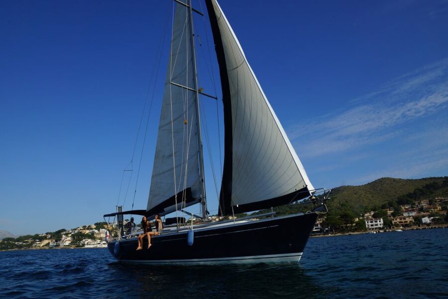 Alcudia: Romantic Sailing Trip with Diner for 2 - Price and value: does $1,001 for two make sense?