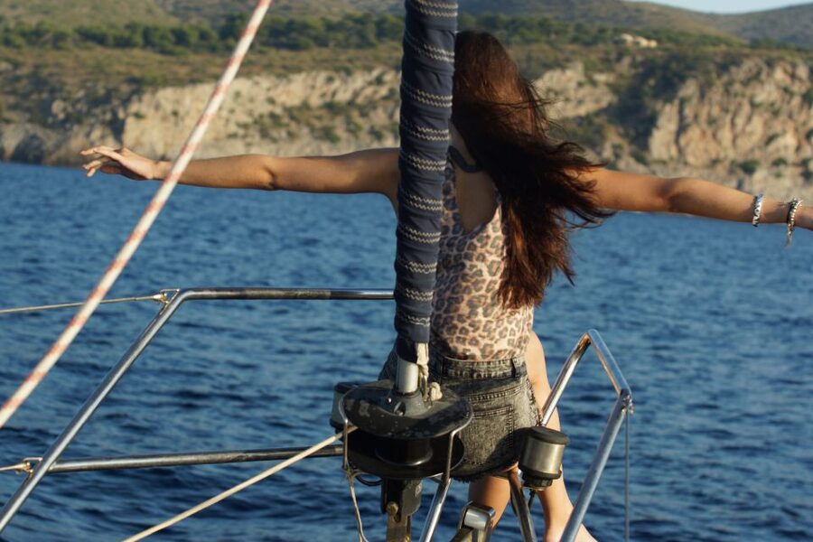 Alcudia: Romantic Sailing Trip with Diner for 2 - Cap de Formentor route to the lighthouse swim stop