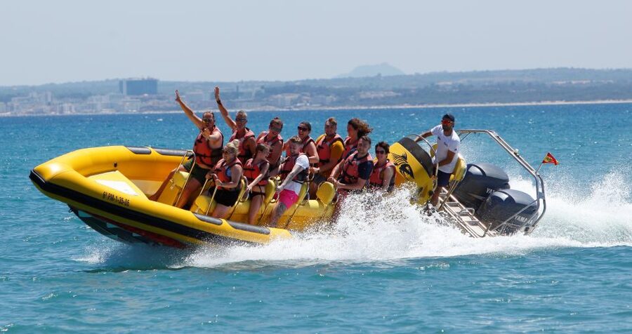 Alcudia: Speedboat Tour of Northern Mallorca & Hotel Pickup - Hotel Pickup: The easiest way to get to the boat