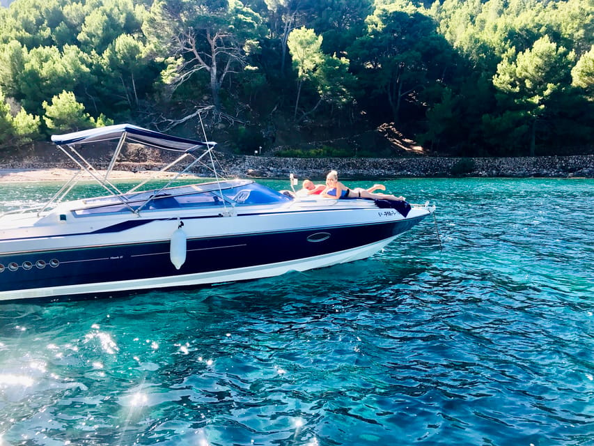 Andratx: South Mallorca Coastal Boat Tour with Snorkeling - Boat-day logistics in Andratx: meeting point, guide languages, and pace