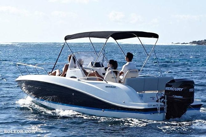 Boat rental Q605 'Helios' (150hp / 7p) - Can Pastilla - The core experience: a flexible boat outing with real family comfort