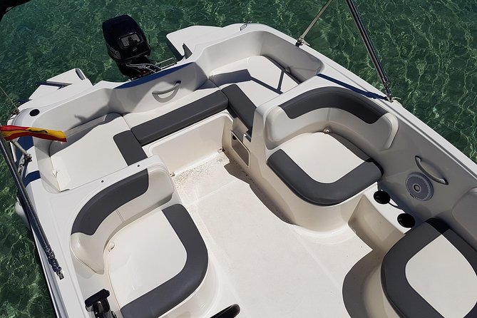 Boat rental without license - B540 'Gaia' (5p) - Can Pastilla - Freedom on the water: making smart choices with a fixed time window