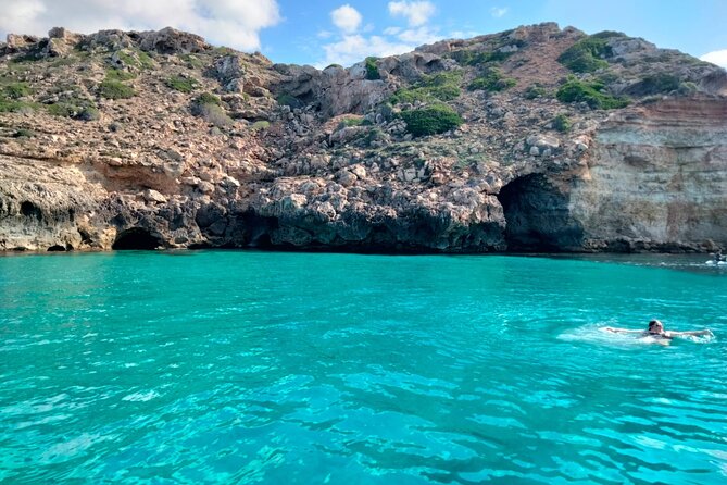 Boat Tour 2 hour in Palma Bay - Weather, Cancellations, and When to Book