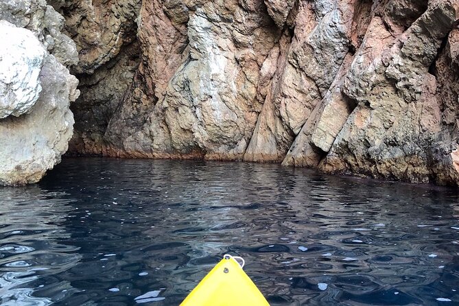Breathtaking guided Kayak tour from Sant Elm the bay of Cala en Tió - Getting there from outside Sant Elm: save time and stress