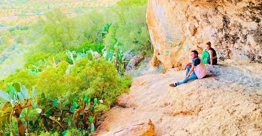 Cala Millor: "Cavemen", cave on a mountain,fun game and hike - Cactus Forest Crossing: Fun Terrain, Real Scratches Risk