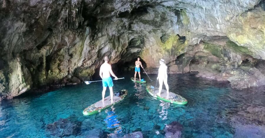 Cala Ratjada: SUP SAFARI TOUR 2H - The first lesson: how the coaching actually helps beginners