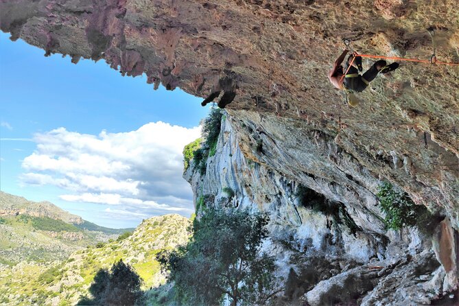 Climbing day in private tour - The Climb Experience: Safety, Belaying, and Enjoying the Sierra