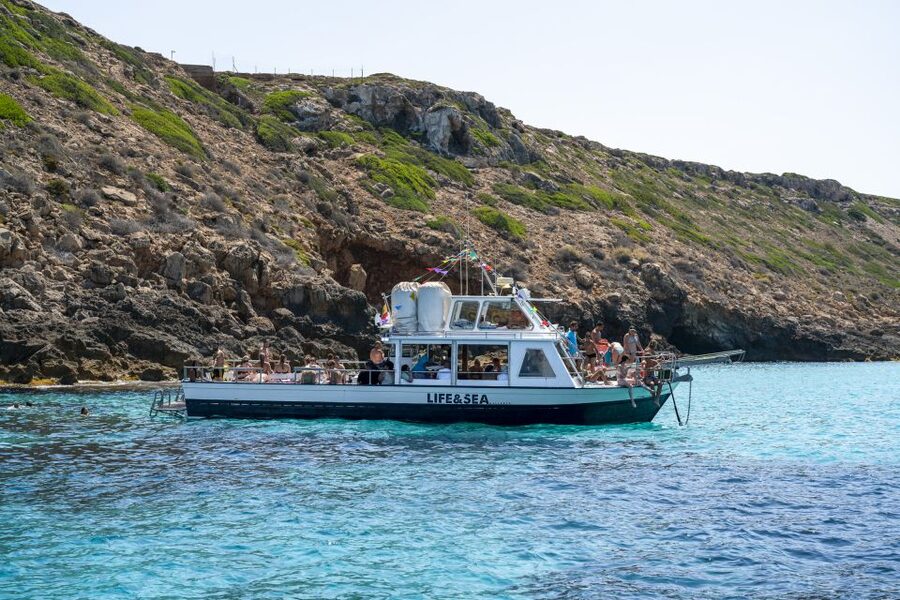 El Arenal, Mallorca: Bay of Palma Boat Tour with Snorkeling - Bay of Palma views from Playa del Arenal: what 2 hours feels like