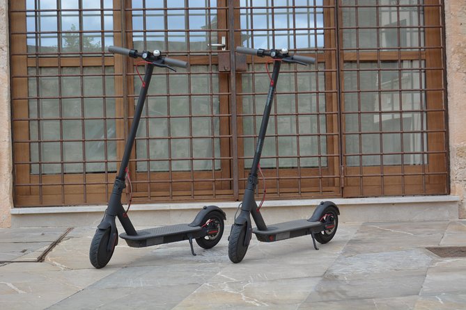 Electric kick scooter rental in Palma de Mallorca - Using the Mobile Ticket and Timing Without Stress