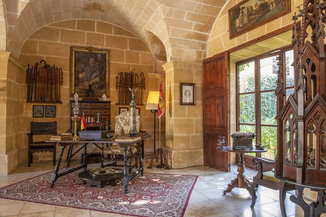 Els Calderers House Museum in Mallorca - Animal yards outside: why feedback is mixed and how to judge it yourself