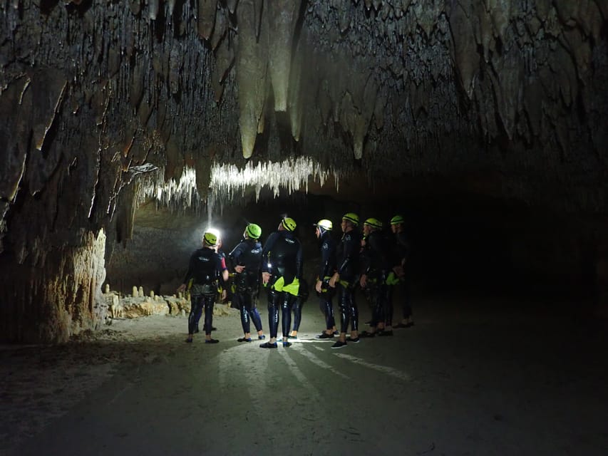 Estany d'en Mas: Coastal Hike, Abseil & Sea Cave Exploration - Sea cave entrance options: rope or swim