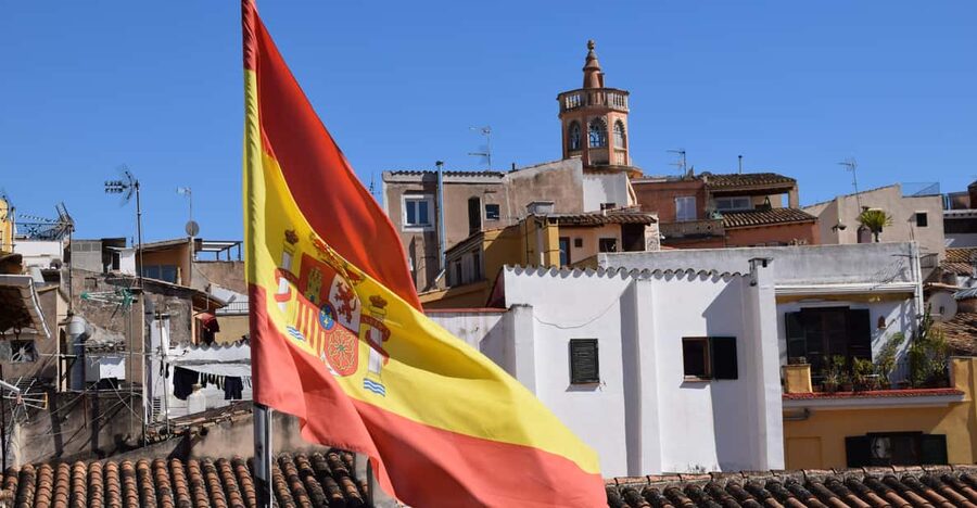 Exclusive Rooftop Paella & Wine – Sunset Dining in Palma - Cooking rooftop paella: you’ll learn the why, not just the what