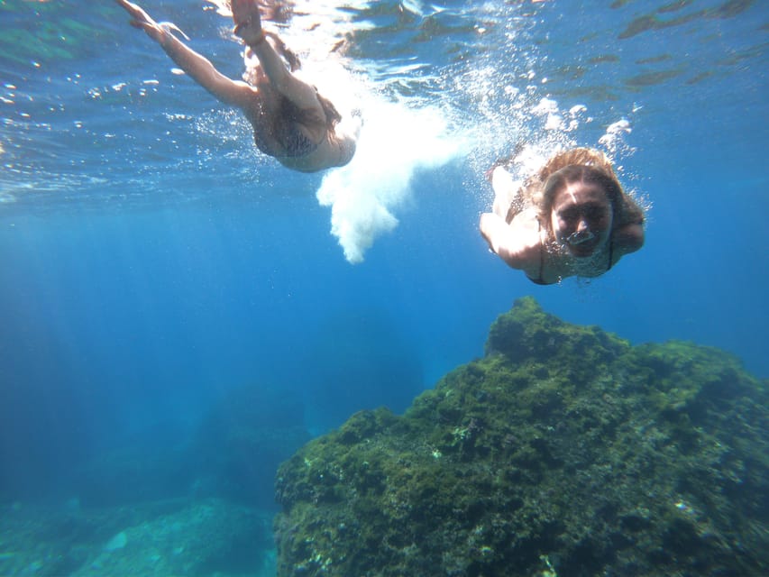 Experinence in Mondrago /S'amarador / Trencada Snorkel y SUP - Playa Barca Trancada: optional 1 km hike versus easy beach time
