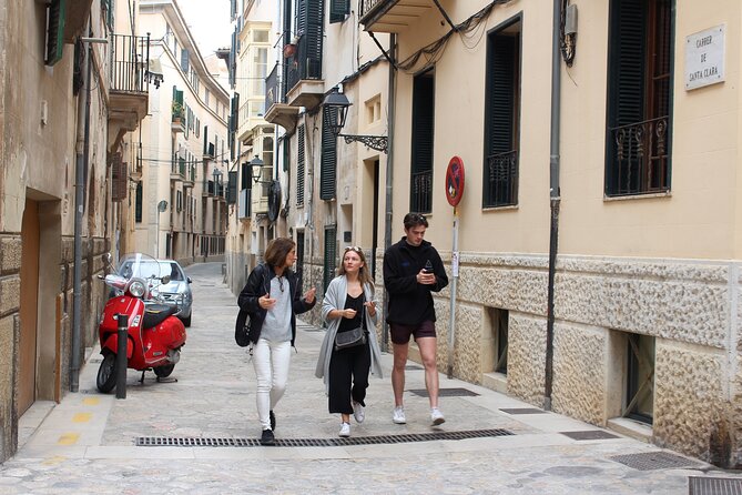 Food Tasting Walking Tour in Palma with a Local - Parc de la Mar: A Calm Start With Cathedral Energy