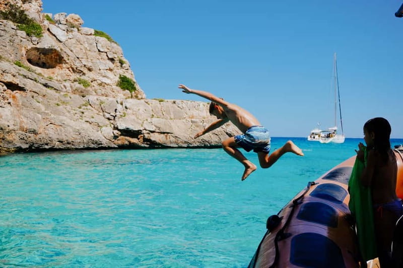 From Cala Figuera: Boat Tour to Cala Marmols & Caló de Moro - Snorkeling setup and how to time it well