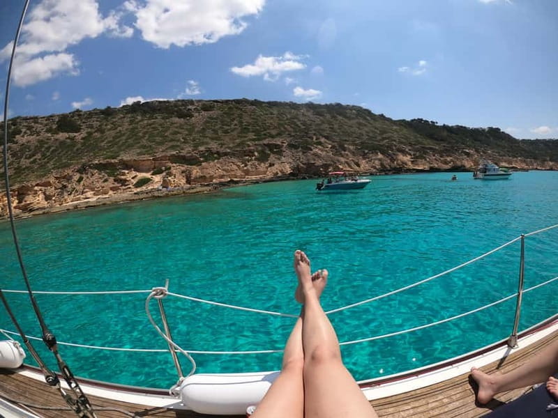 From can Pastilla : Sailing boat trip with Food & Drinks - Who this sail trip is best for