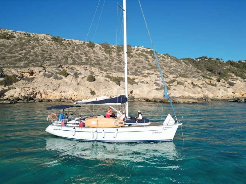 From can Pastilla : Sailing boat trip with Food & Drinks - Getting set up at La Mejillonera (and how the schedule works)