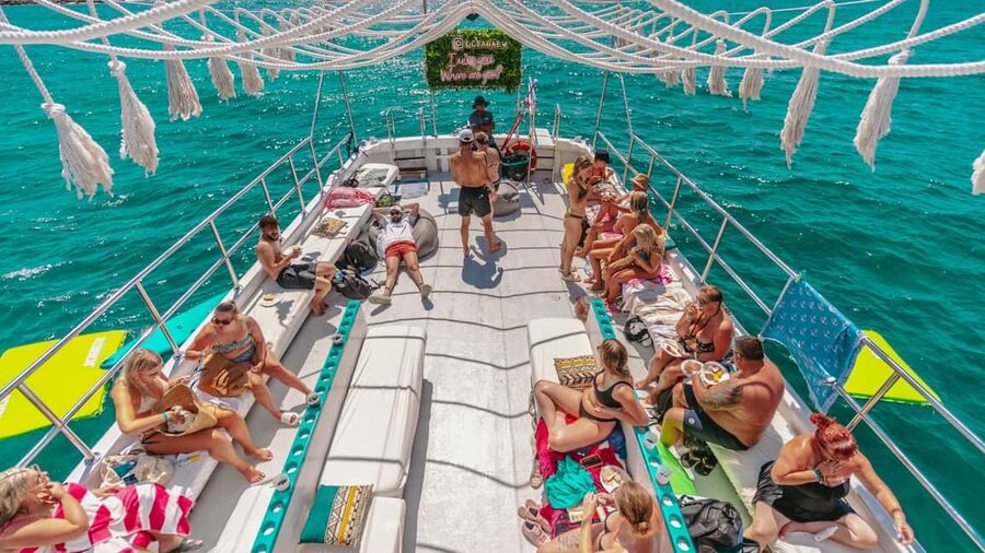 From Magaluf: Palma Bay Sightseeing Cruise with Live Music - Why a live sax-and-sightseeing cruise feels so right in Mallorca
