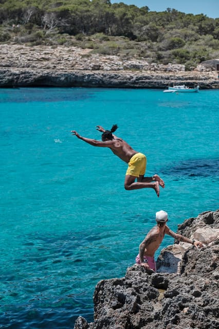 From Palma: Portal Vells Beach and Cave SUP & Snorkel Tour - Shared experience reality: minimum numbers and how that affects you