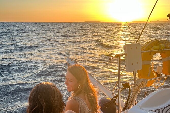 Full Day, Half Day, or Sunset Sailing Cruise with Tapas & Drinks - Swimming, snorkelling, and standup paddling: the fun part (and the small gotchas)