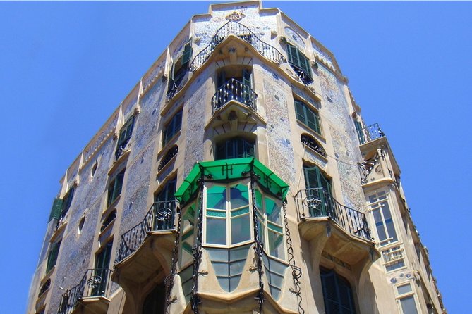 Gaudí and Modernist Art: Guided Tour in Palma de Mallorca - How the Guide Changes What You See (Albert, and the Idea Behind It)