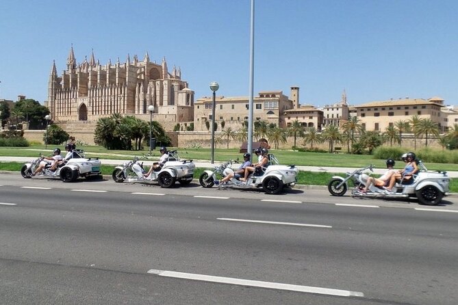 Guided cruise trike tour in Mallorca - Mirador illes Malgrat: sea views from an easy stop