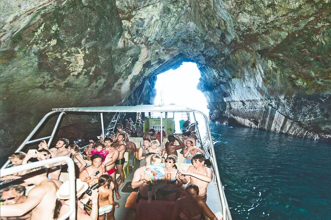 Half Day Boat Trip in the Bay of Alcudia - Snorkeling and paddle-surfing: what’s included and how to pack
