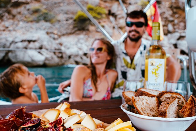 Half day private boat trip in Port de Soller - What’s included on Sail La Vie (and how it affects your budget)
