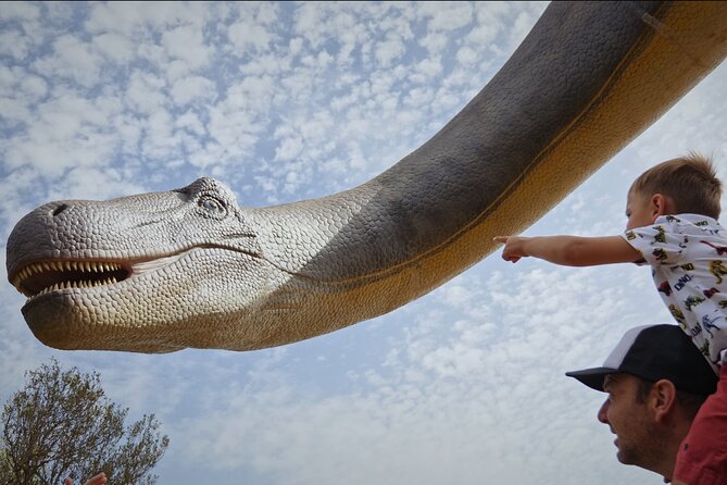 Half Day Tour to Dinosaur Land in Mallorca - The show in Spanish and English (and why it matters)