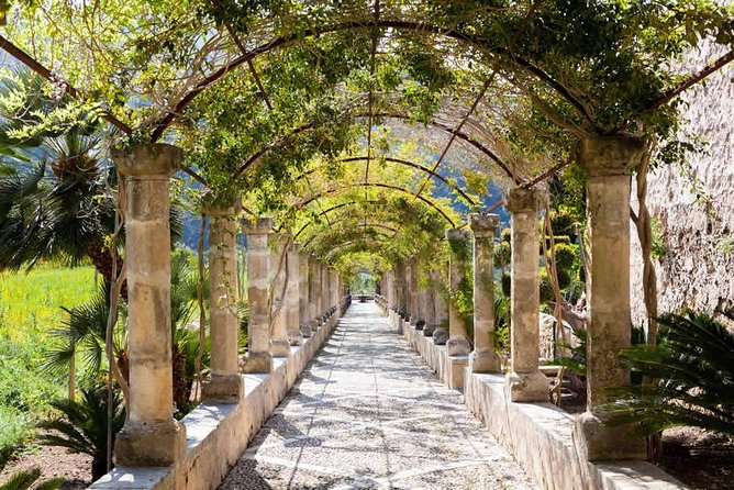 Jardines de Alfabia Tickets - Why Jardines de Alfabia is a different kind of garden ticket