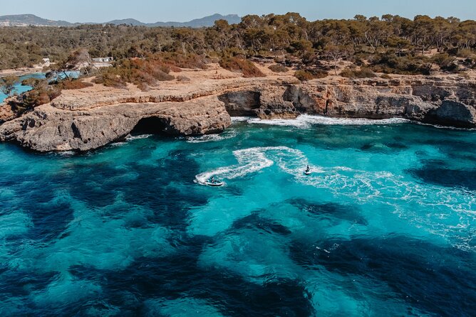 Jet Ski in Cala D'or - Getting ready at RIDE EXPERIENCES in Cala d’Or