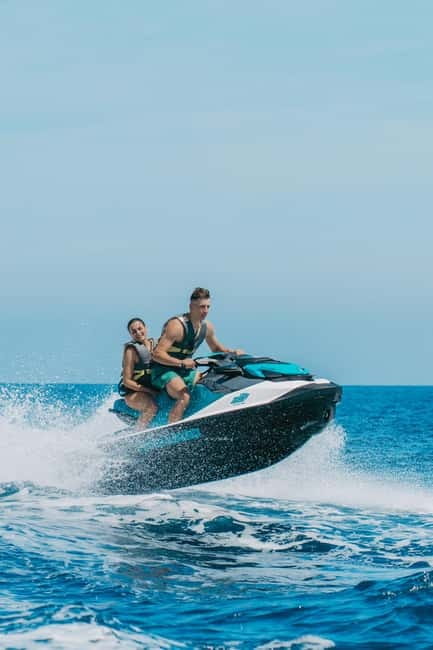 Jetski Tour 30 minutes with free photos - Arriving at Port d’Andratx: La Cantina and your first steps