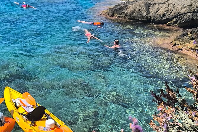 Kayak Tour with Caves, Snorkeling and Picnic (+ Cliff Jump) - The 3 hours: kayaking, cave entrances, and secret beaches in a smooth loop