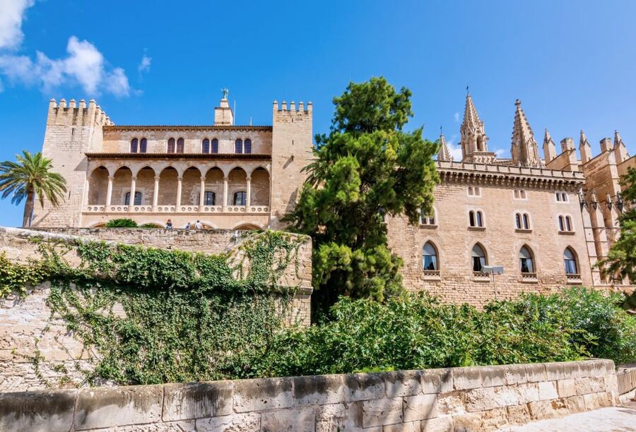 La Almudaina Palace Entry Ticket - La Almudaina Palace: what your $11 ticket really delivers