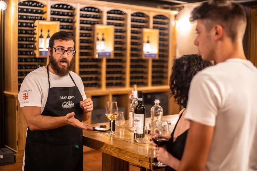 LANGHE : Vespa Tour to the Wine Region of Barolo - Wine and lunch: what’s optional (and how to plan it)
